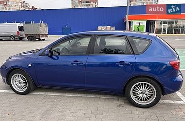 Хэтчбек Mazda 3 2003 в Умани