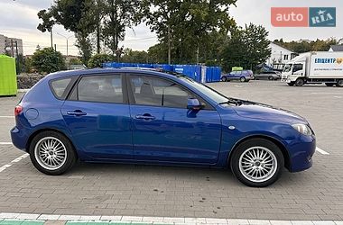 Хэтчбек Mazda 3 2003 в Умани