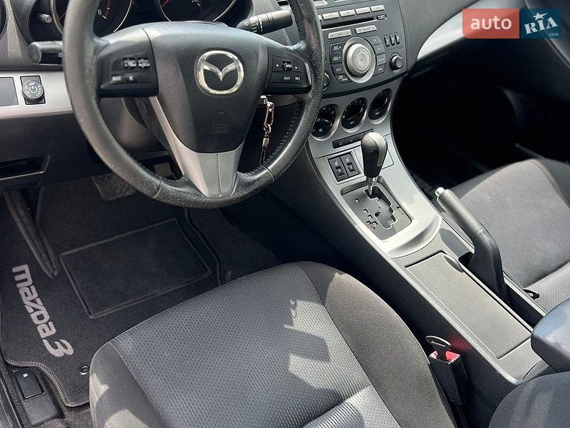 Седан Mazda 3 2010 в Києві