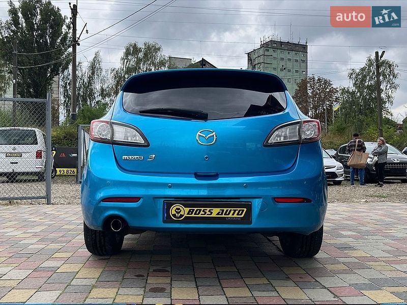 Хэтчбек Mazda 3 2009 в Стрые