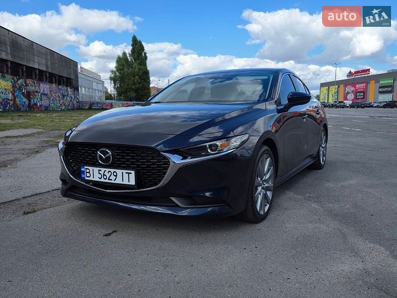 Седан Mazda 3 2023 в Полтаві