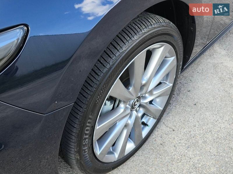 Седан Mazda 3 2023 в Полтаве