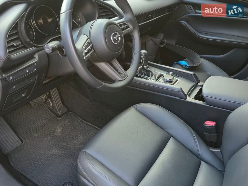 Седан Mazda 3 2023 в Полтаве