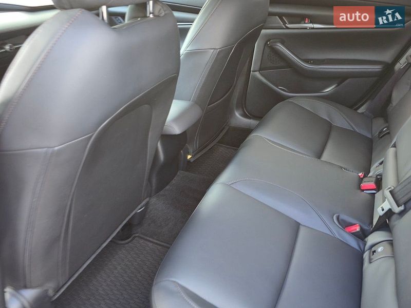 Седан Mazda 3 2023 в Полтаве