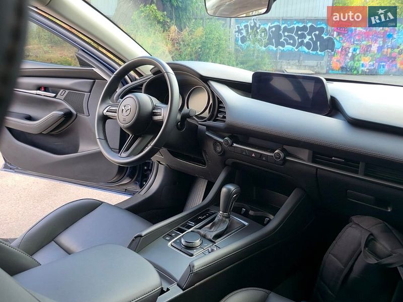 Седан Mazda 3 2023 в Полтаве