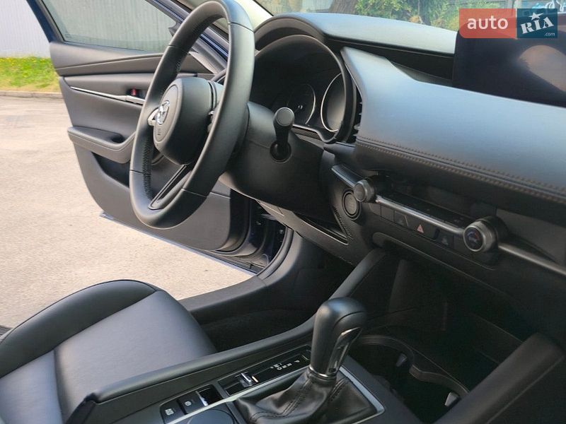 Седан Mazda 3 2023 в Полтаве