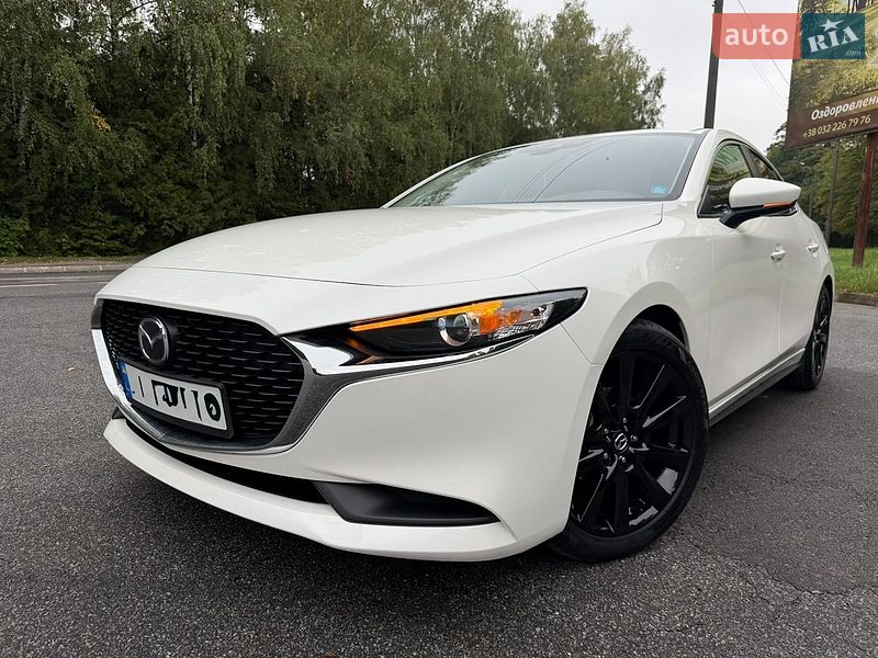 Седан Mazda 3 2021 в Трускавці