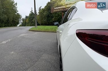 Седан Mazda 3 2021 в Трускавці