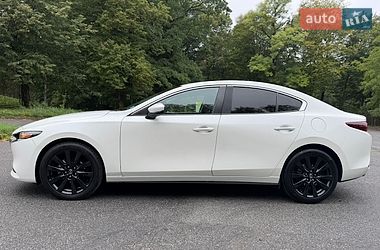Седан Mazda 3 2021 в Трускавці