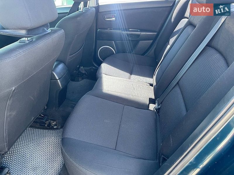 Седан Mazda 3 2007 в Полтаві