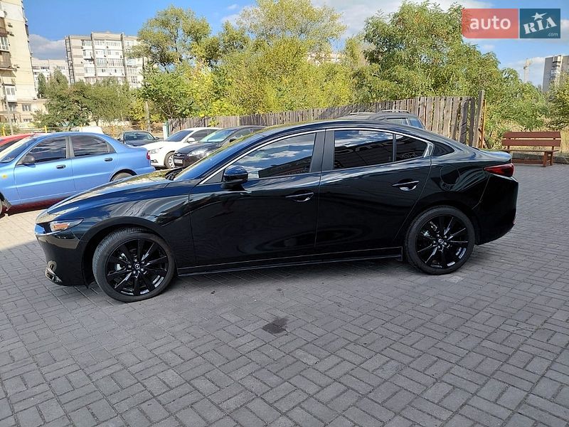 Седан Mazda 3 2025 в Запорожье