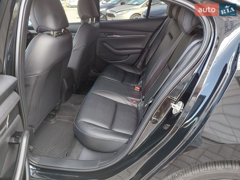 Седан Mazda 3 2025 в Запорожье