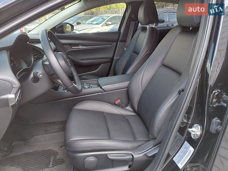 Седан Mazda 3 2025 в Запорожье