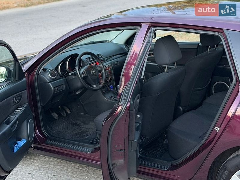 Хэтчбек Mazda 3 2007 в Запорожье