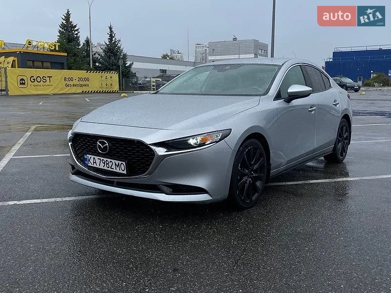 Mazda 3 2019