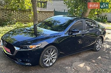 Седан Mazda 3 2021 в Днепре
