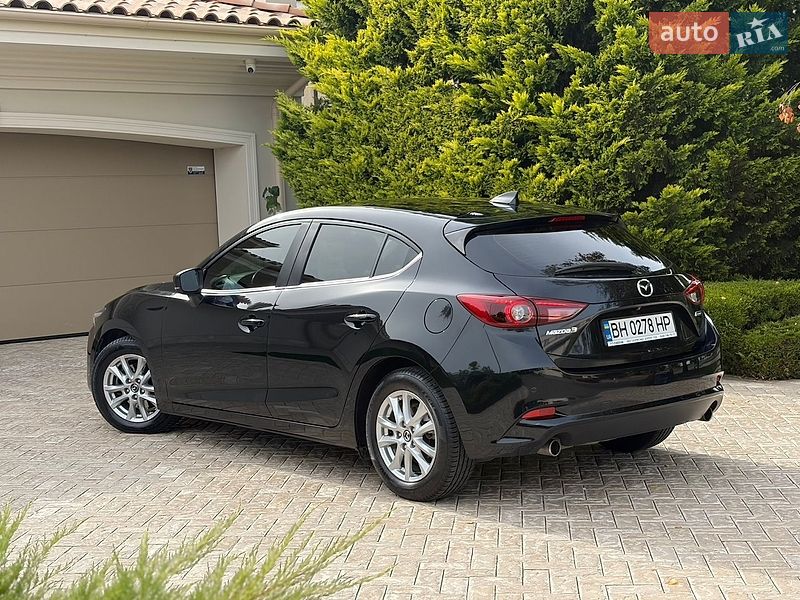Хетчбек Mazda 3 2017 в Одесі