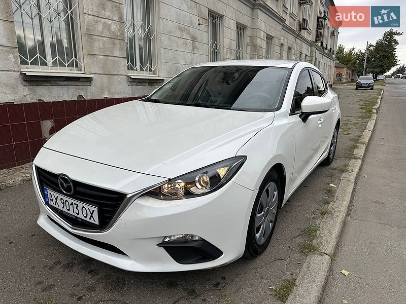 Mazda 3 2015