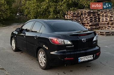 Седан Mazda 3 2012 в Києві фото 5 Седан Mazda 3 2012 в Києві