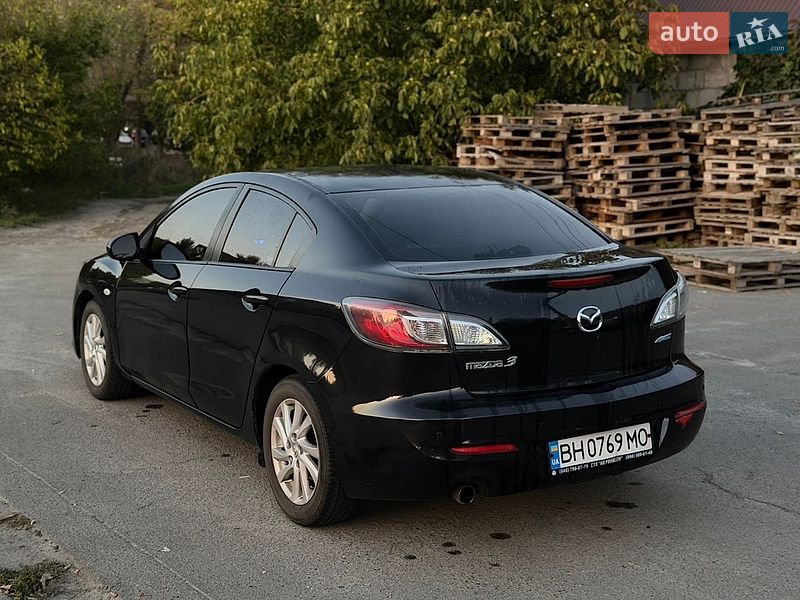 Седан Mazda 3 2012 в Києві фото 5 Седан Mazda 3 2012 в Києві