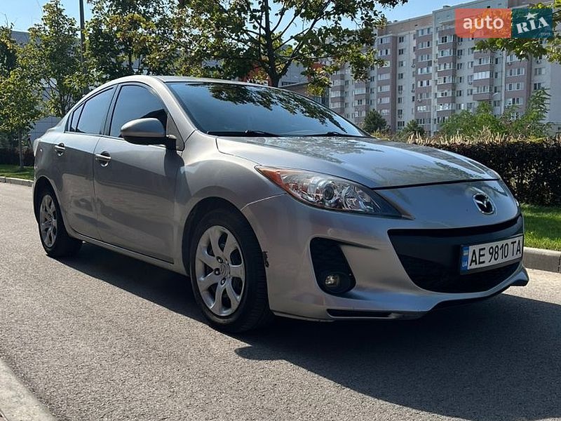 Седан Mazda 3 2013 в Дніпрі фото 2 Седан Mazda 3 2013 в Дніпрі