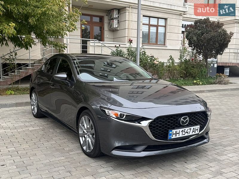 Седан Mazda 3 2023 в Одессе