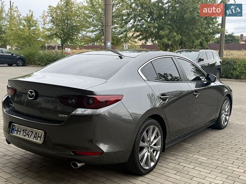 Седан Mazda 3 2023 в Одессе