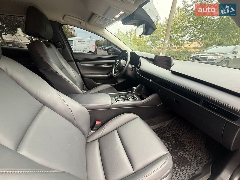 Седан Mazda 3 2023 в Одессе