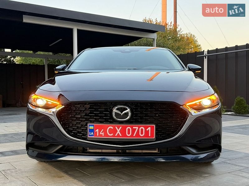 Седан Mazda 3 2020 в Бродах фото 66 Седан Mazda 3 2020 в Бродах