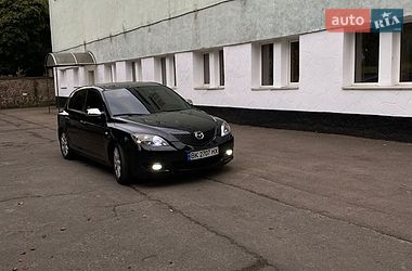 Хэтчбек Mazda 3 2003 в Заре