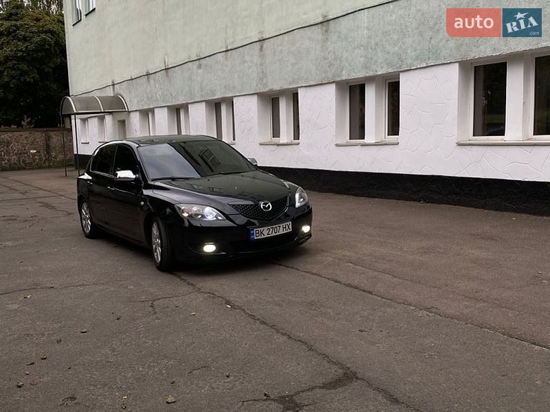 Хэтчбек Mazda 3 2003 в Заре