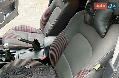 Хэтчбек Mazda 3 2003 в Заре
