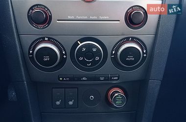 Хетчбек Mazda 3 2006 в Миколаєві