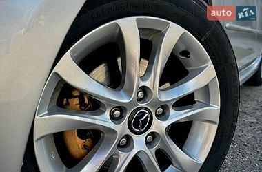 Хетчбек Mazda 3 2003 в Корсунь-Шевченківському