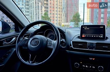 Хэтчбек Mazda 3 2013 в Киеве