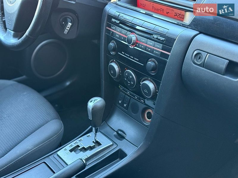 Седан Mazda 3 2008 в Киеве Седан Mazda 3 2008 в Киеве