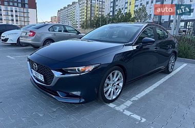 Седан Mazda 3 2020 в Киеве