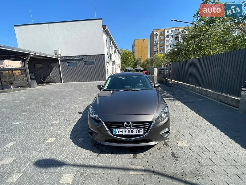 Mazda 3 2016