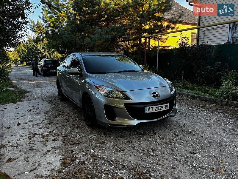 Mazda 3 2012