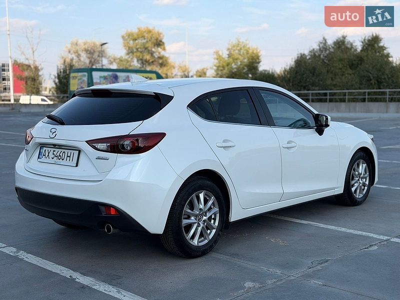 Хетчбек Mazda 3 2016 в Києві