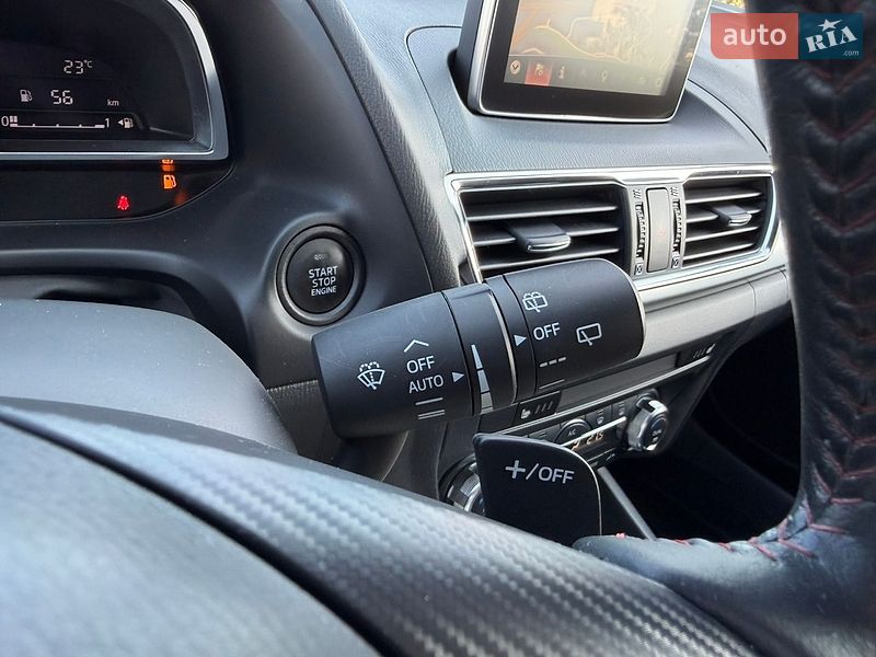 Хетчбек Mazda 3 2016 в Києві