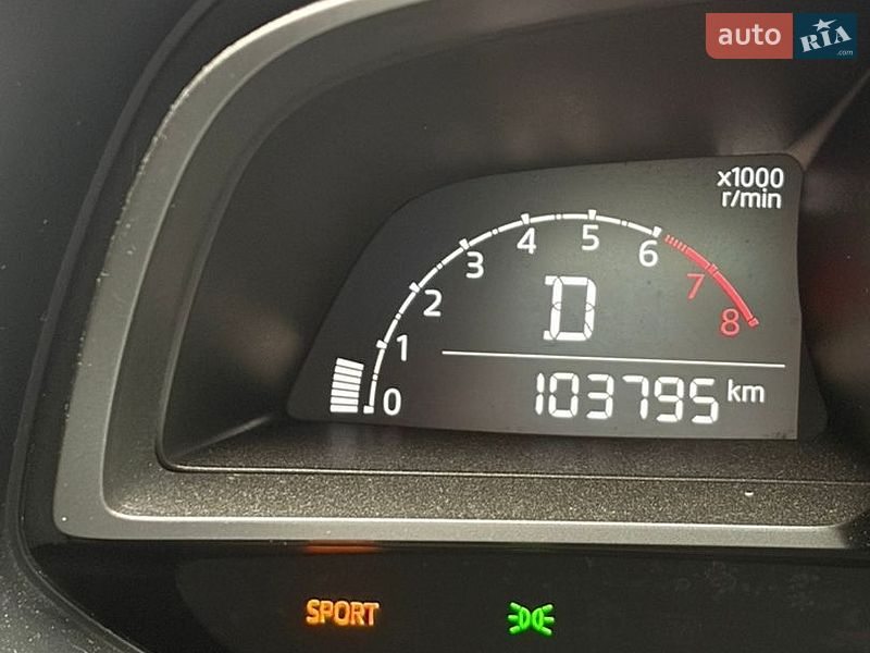 Седан Mazda 3 2018 в Киеве
