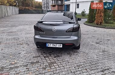 Седан Mazda 3 2011 в Івано-Франківську