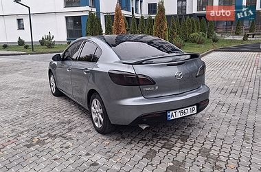Седан Mazda 3 2011 в Ивано-Франковске