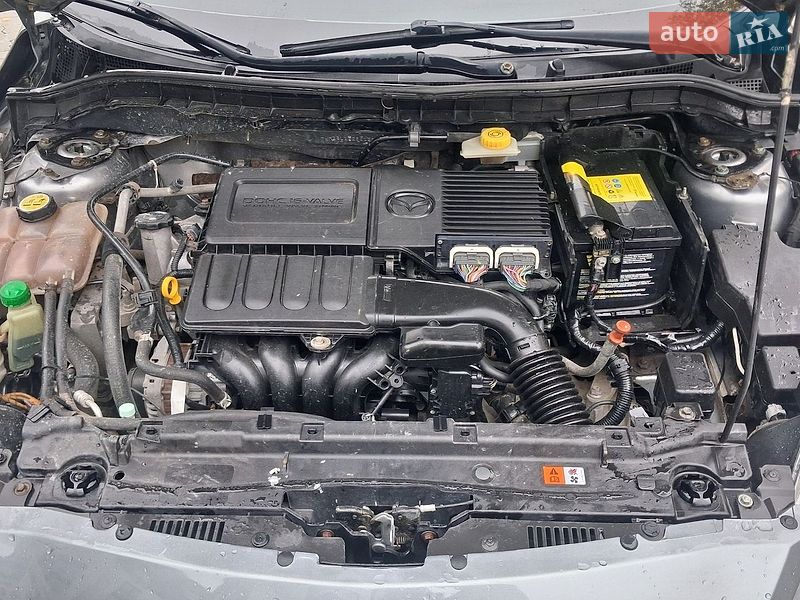 Седан Mazda 3 2011 в Ивано-Франковске