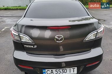 Седан Mazda 3 2011 в Черкасах