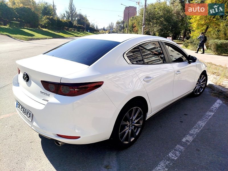 Седан Mazda 3 2019 в Дніпрі