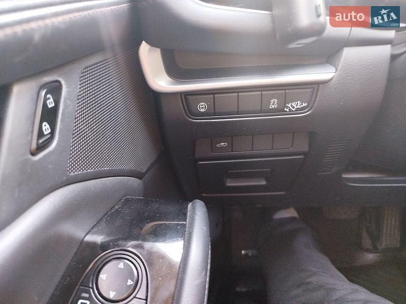 Седан Mazda 3 2019 в Дніпрі