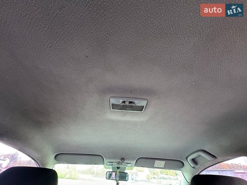 Седан Mazda 3 2005 в Коростене