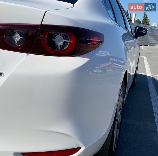 Седан Mazda 3 2023 в Каменец-Подольском
